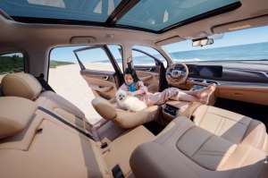 省心又省钱：蓝电E荣耀版大七座插混SUV，仅售9.98万，五·一出行新选择！