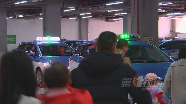 深圳北返程客流破纪录,“滞留3小时打不到车”?深圳火速出手→