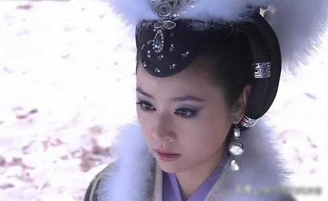 太火辣!封神10版妲己都是性感尤物,只有她色气满满,身材火辣
