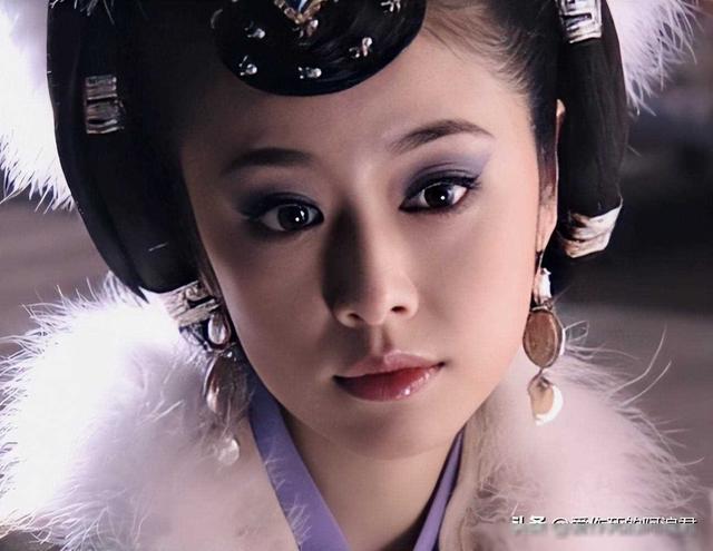 太火辣!封神10版妲己都是性感尤物,只有她色气满满,身材火辣