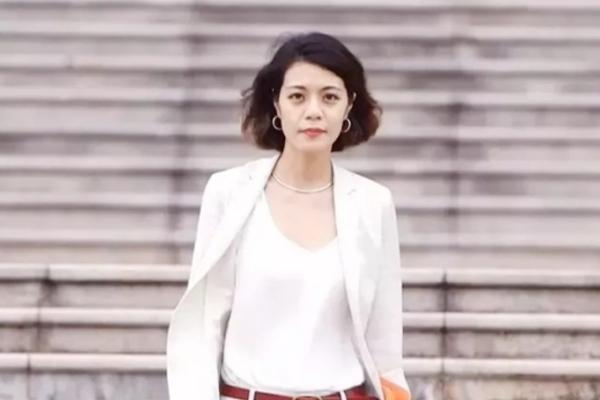 “复旦女神”陈果：从万人追捧到跌落神坛，她究竟做错了什么？