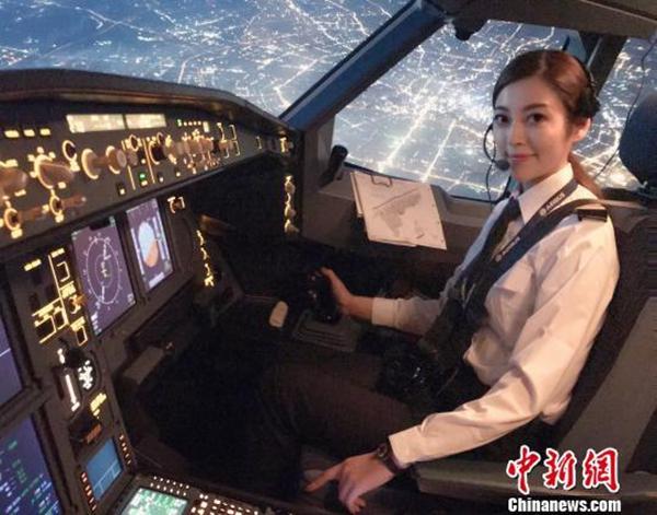 探秘西藏航空 美女空姐机长 还有让你想不到的……