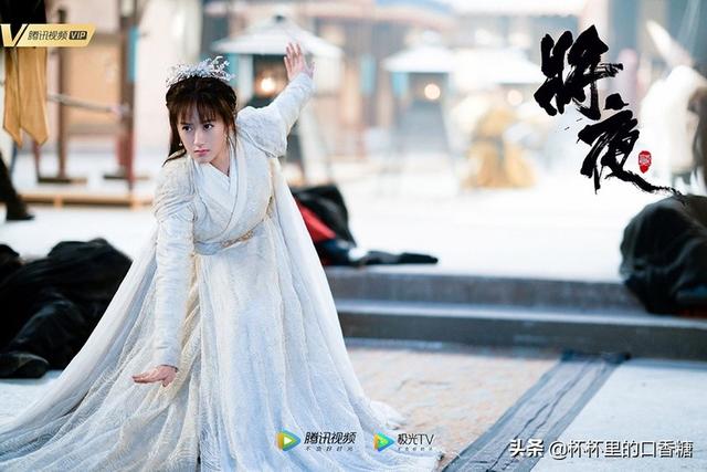 9位同龄不同命女星!杨紫坐稳顶流,娜扎没演技,袁冰妍没资源