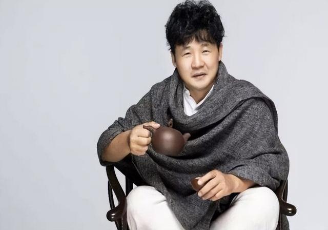 演员来喜,从山村走出的实力派,相亲吓跑丈母娘,三撕离婚协议终