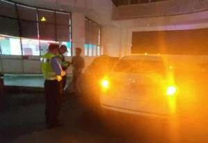 深圳汽车救援(快快快深圳交警为生命救援开辟“绿色通道”)