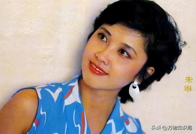 “中国第一美女”朱琳：身材丰腴，古典又端庄，美艳不可方物！