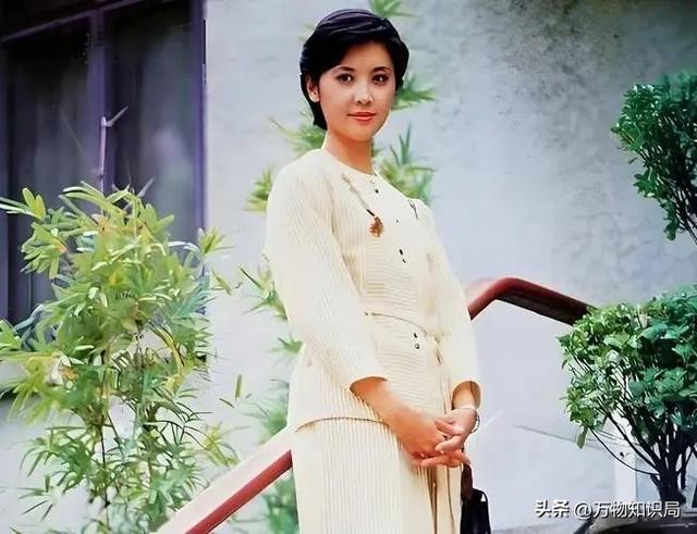 “中国第一美女”朱琳：身材丰腴，古典又端庄，美艳不可方物！