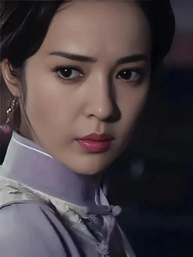 维族走出的8位美女明星,谁才是你心目中的“维族第一美女”?