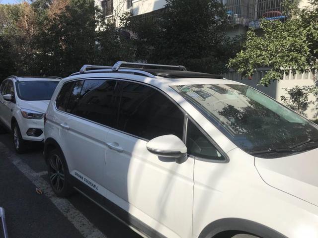 背上小书包,大众途安L加装行李架,顺便分享用车感受!