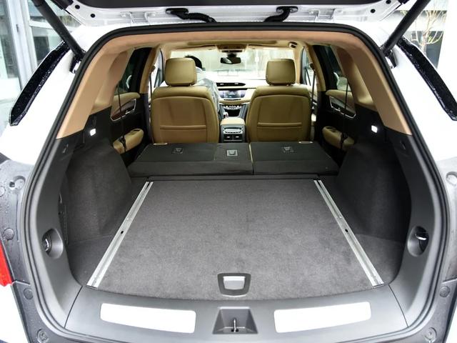 凯迪拉克XT5 全款!8万!美式豪华中型SUV,朋友都夸你有品位!
