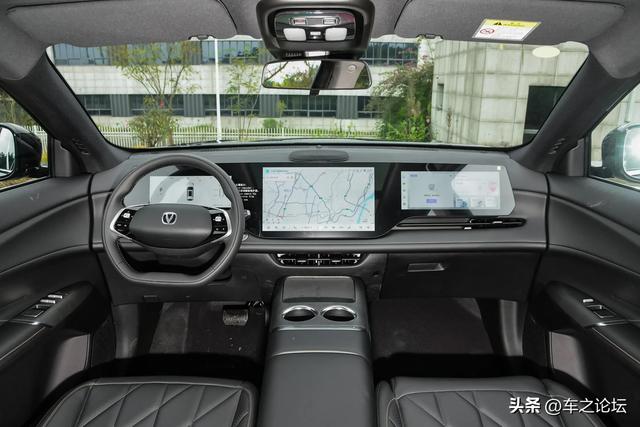 长安CS75 PLUS 新蓝鲸2.0T+8AT 动力组合 零百加速7.3S 性价比如何?
