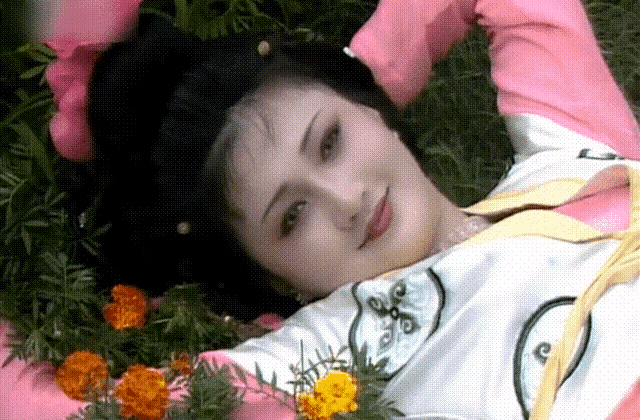 尖嘴猴腮别硬吹神颜,9位女星告诉你,古典美人从来都是珠圆玉润