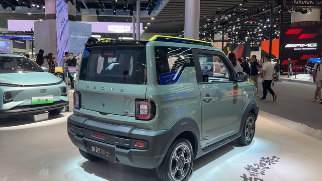 3-5万电车,熊猫、长安Lumin、宏光MINIEV、冰淇淋,选谁最好?