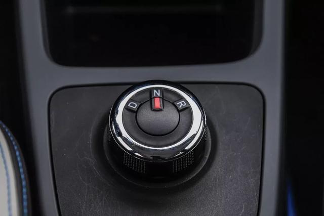 6万级高性价比又好开的合资纯电动车，城市体验雷诺 e诺
