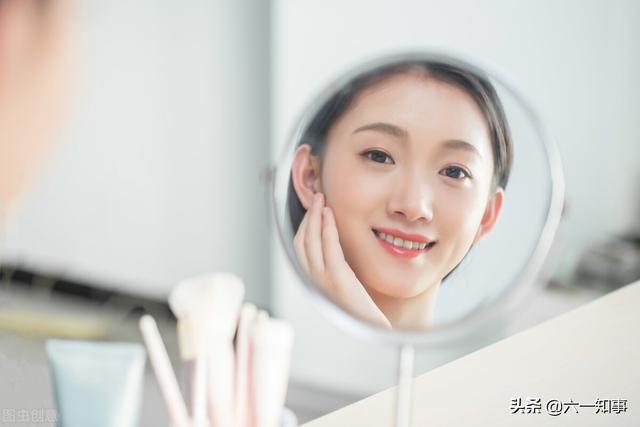人气爆棚的粉色“通缉令”，女“酒托”石榴裙下，醉倒数千人
