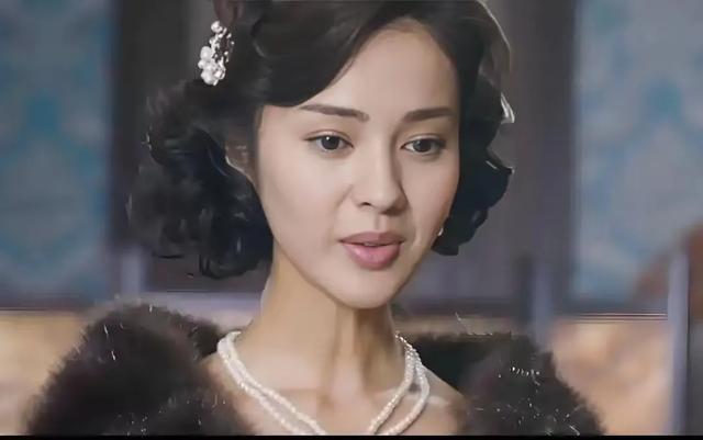 维族走出的8位美女明星,谁才是你心目中的“维族第一美女”?