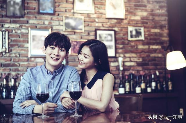 人气爆棚的粉色“通缉令”，女“酒托”石榴裙下，醉倒数千人
