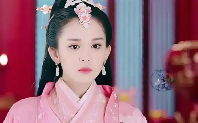 维族走出的8位美女明星,谁才是你心目中的“维族第一美女”?