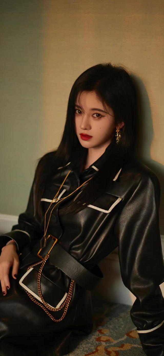 高清明星美女壁纸｜身材真好