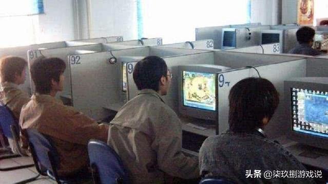 曾有多少人，在网吧闲暇时用鼠标打开了这款“打飞机”游戏？