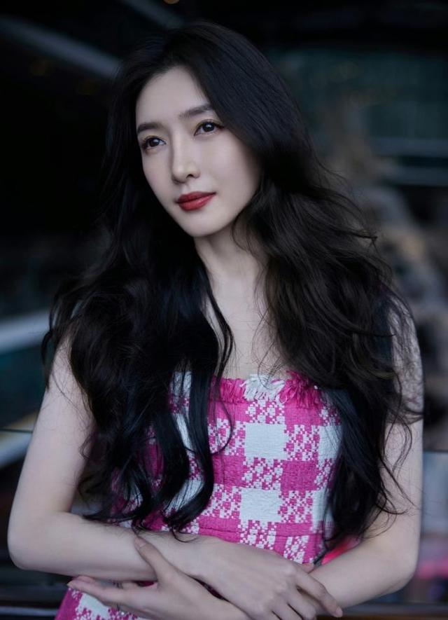 上海出生最美的10位女明星,看看谁是你心中的“上海第一美女”?