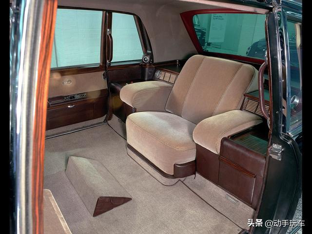 绒布座椅,为何比皮革更受权贵欢迎?