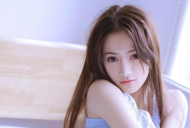 和女生微信聊天,这样发语音,让她爱上你