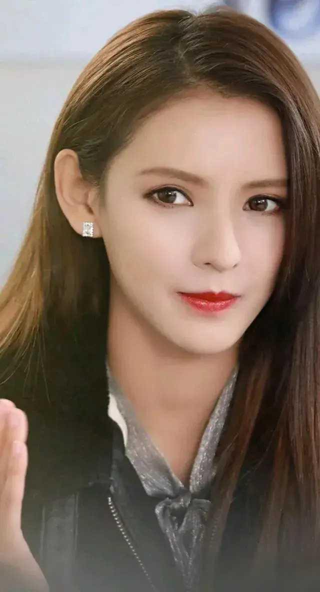 60位90后女星美图