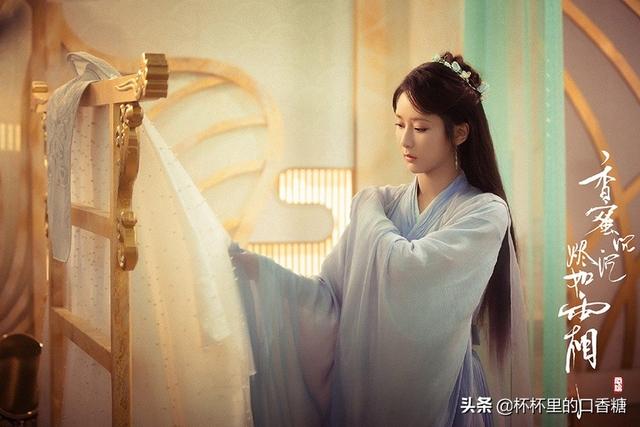 9位同龄不同命女星!杨紫坐稳顶流,娜扎没演技,袁冰妍没资源