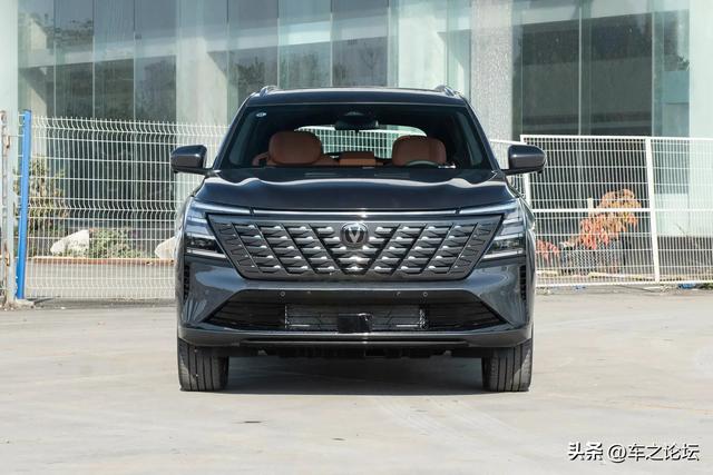 长安CS75 PLUS 新蓝鲸2.0T+8AT 动力组合 零百加速7.3S 性价比如何?