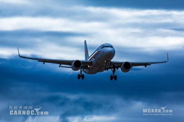 探秘西藏航空 美女空姐机长 还有让你想不到的……