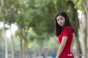 一人一美女(美女写真系列之一人多面——菲菲之友)