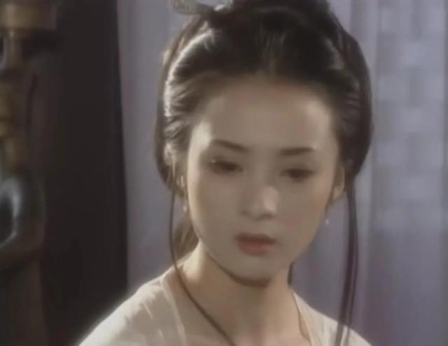 尖嘴猴腮别硬吹神颜,9位女星告诉你,古典美人从来都是珠圆玉润