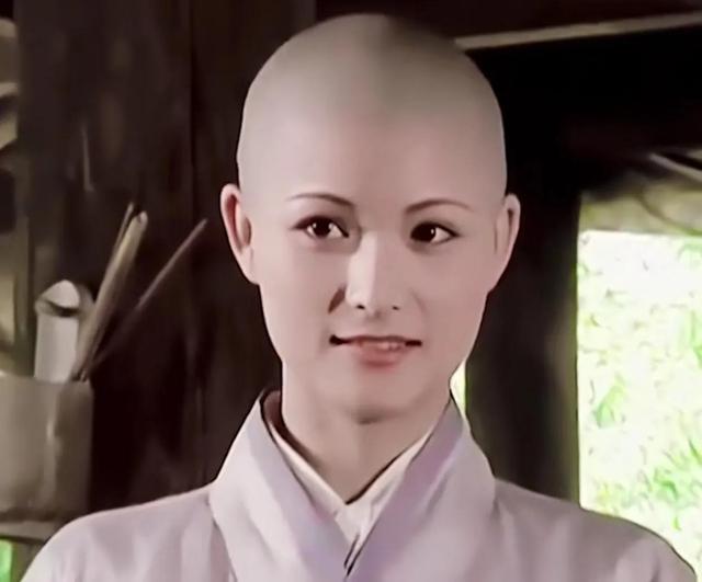 尖嘴猴腮别硬吹神颜,9位女星告诉你,古典美人从来都是珠圆玉润