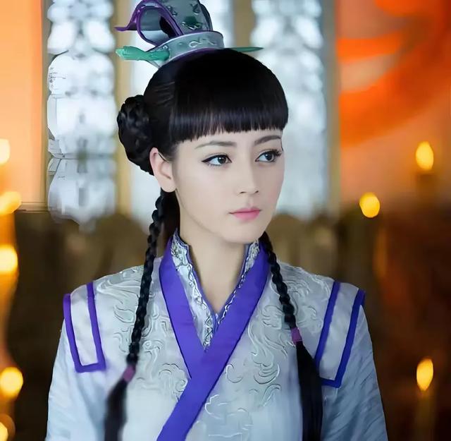 维族走出的8位美女明星,谁才是你心目中的“维族第一美女”?