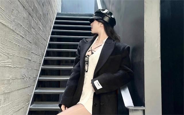 体坛“黑丝女王”秦雪,176cm的黄金臀腿比,人间尤物堪比女明星
