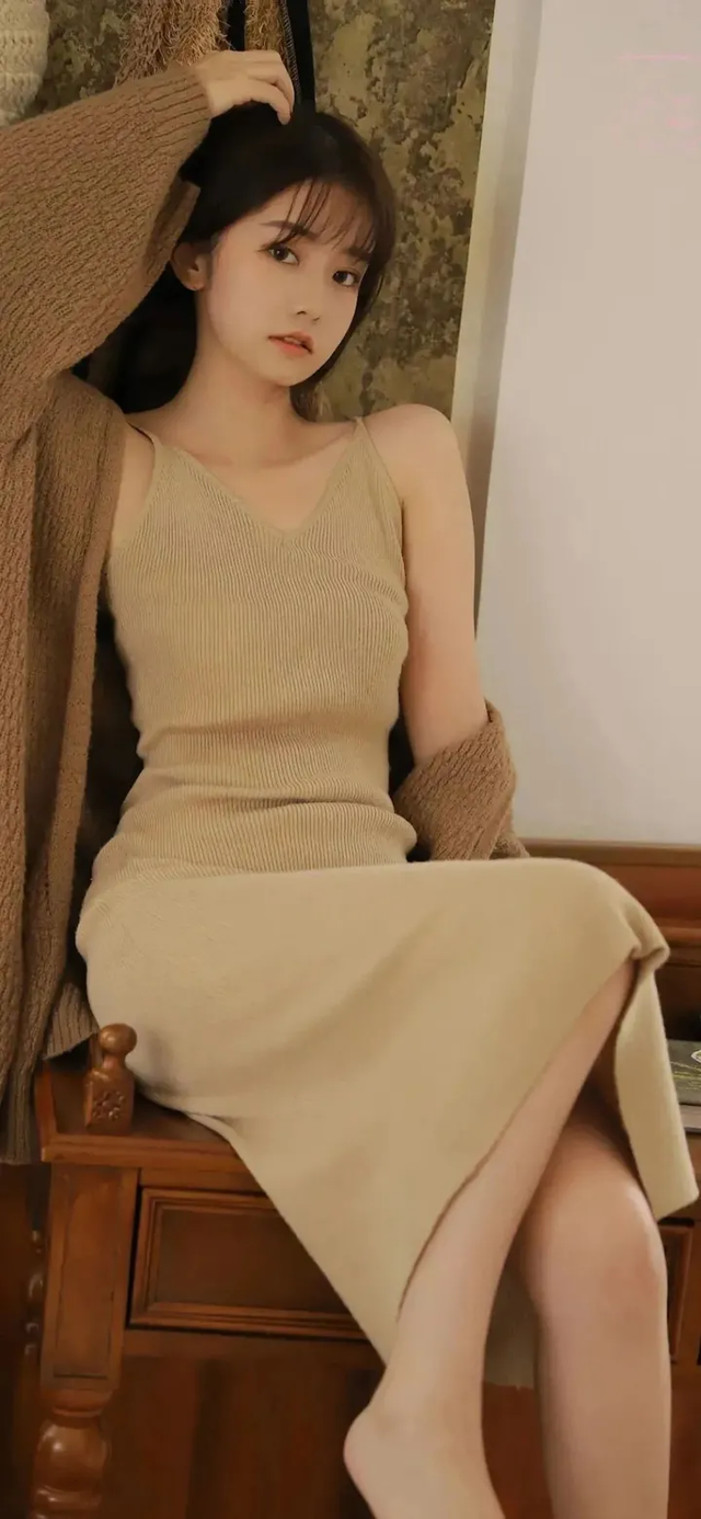 高清全面屏美女壁纸分享!