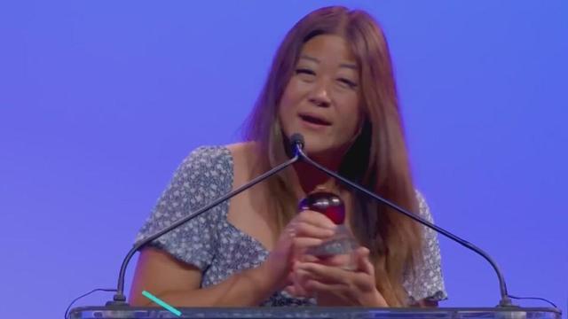 35岁华裔女面临终身监禁,强迫男生发生不当行为,曾是年度教师