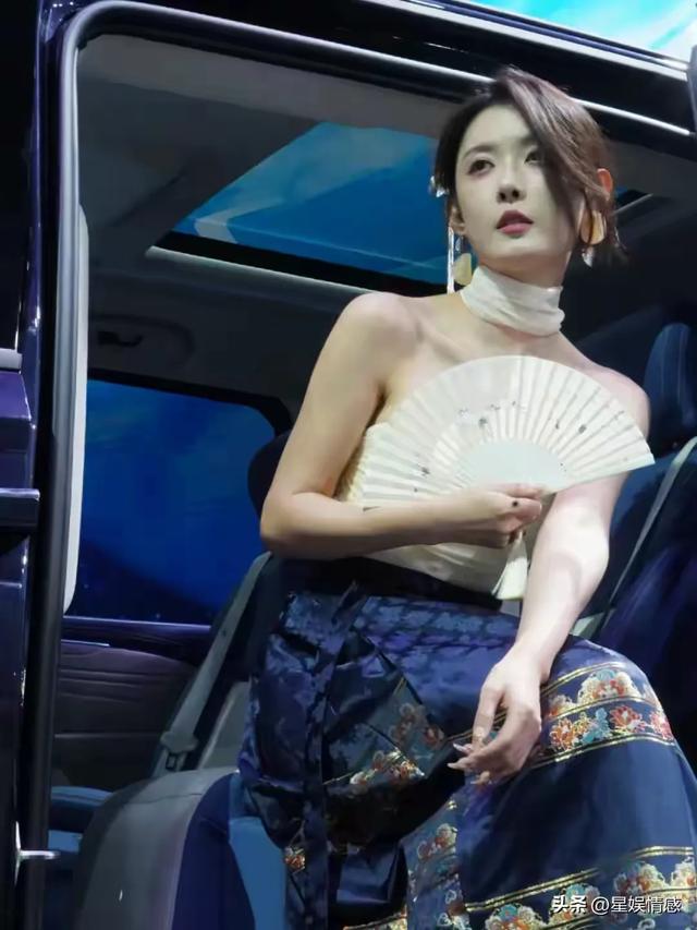 聂小雨:皮衣、豪车与美女的致命诱惑