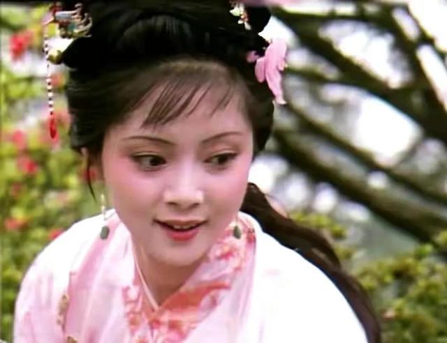 尖嘴猴腮别硬吹神颜,9位女星告诉你,古典美人从来都是珠圆玉润