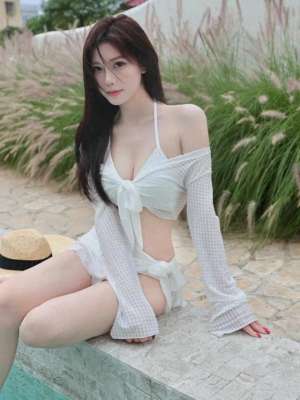 夏季美女(夏日美女比基尼性感写真)