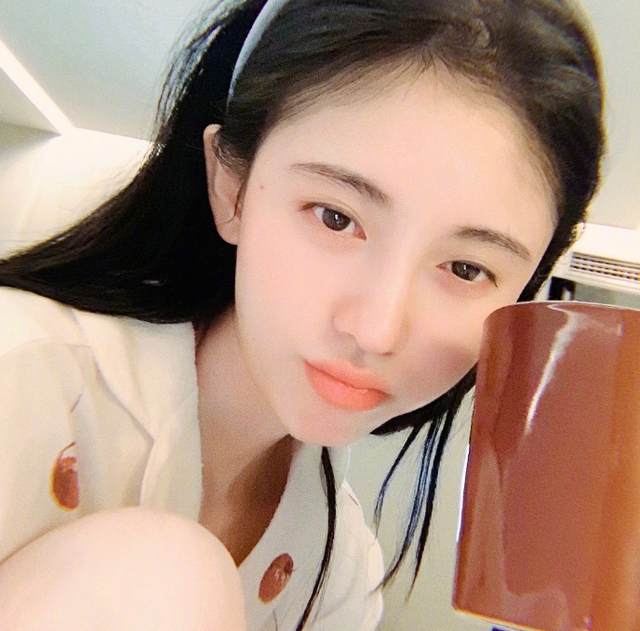 日本选美冠军出炉，看清她的脸，才知道鞠婧祎为什么叫四千年