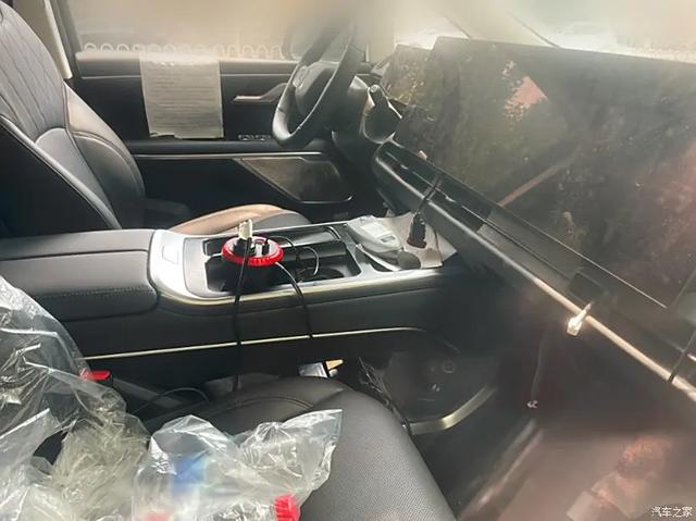 长城汽车 自信“大劳斯”、坦克“库里南”全来？中国车牛起来了！
