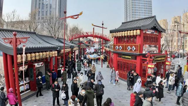 舞龙、高跷、竹马会、杠箱……春节的古文化街,可太好玩了!