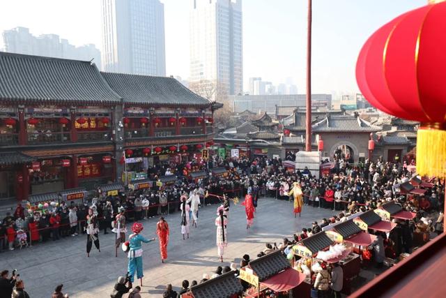 舞龙、高跷、竹马会、杠箱……春节的古文化街,可太好玩了!