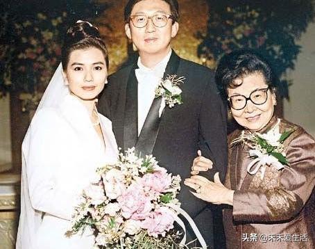 当年香港“霞玉芳红” 四大美女,谁是你心目中的NO.1