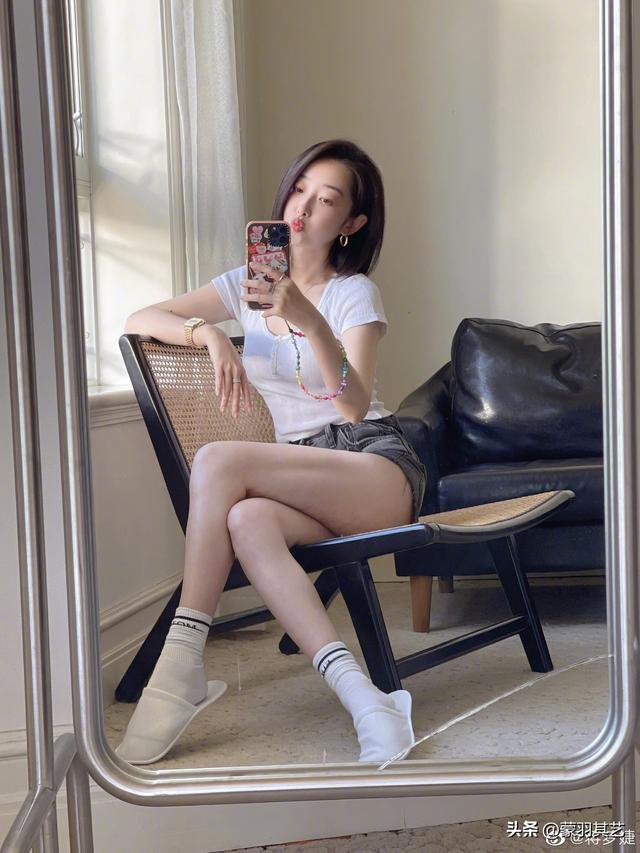 蒋梦婕被偷拍裙底风光,又被勒索“毁其后半生”,但她没有屈服