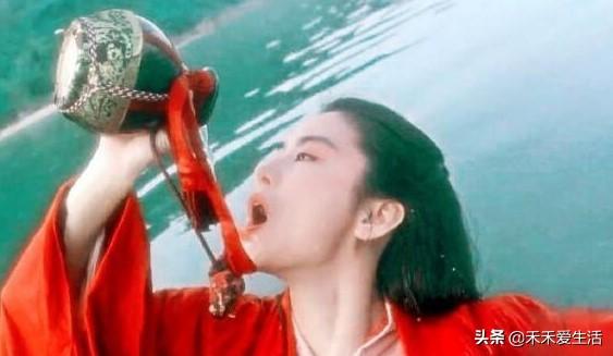 当年香港“霞玉芳红” 四大美女,谁是你心目中的NO.1