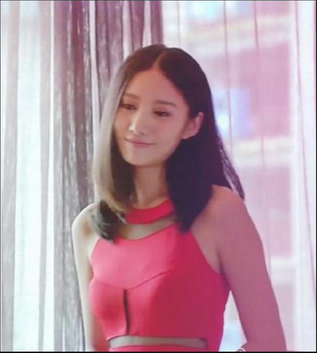 《余罪》虽下架,但剧中6美各个惊艳!徐冬冬仅排第二,她最耀眼