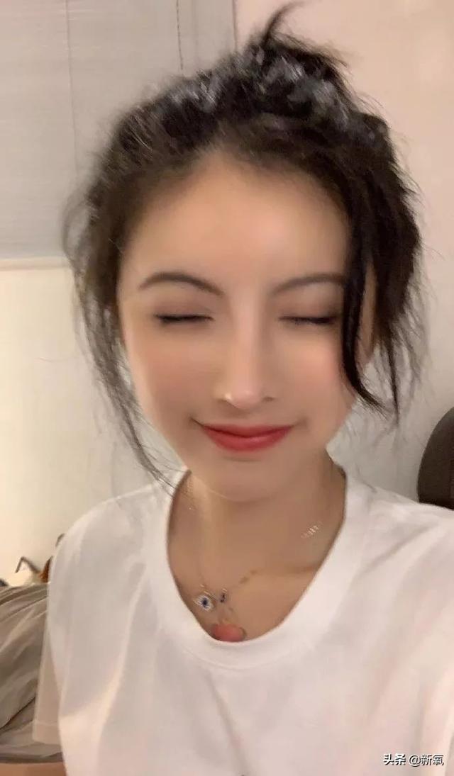 抖音“港女”自曝整形，从似“奶茶妹妹”变网红脸？这颜值绝了